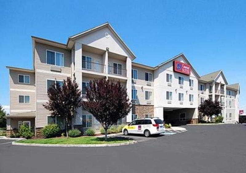 Comfort Suites Redmond Airport Bagian luar foto